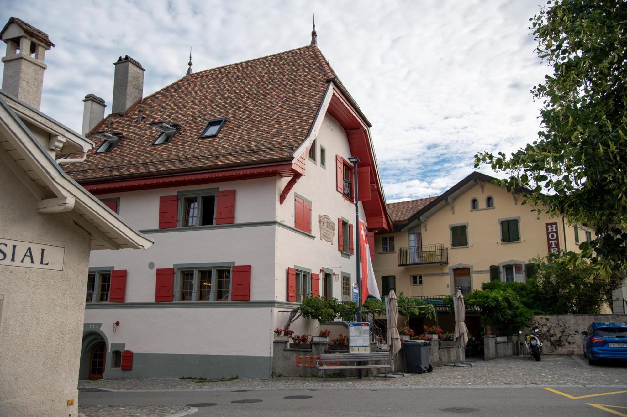 Hotel De La Place Vevey Buitenkant foto