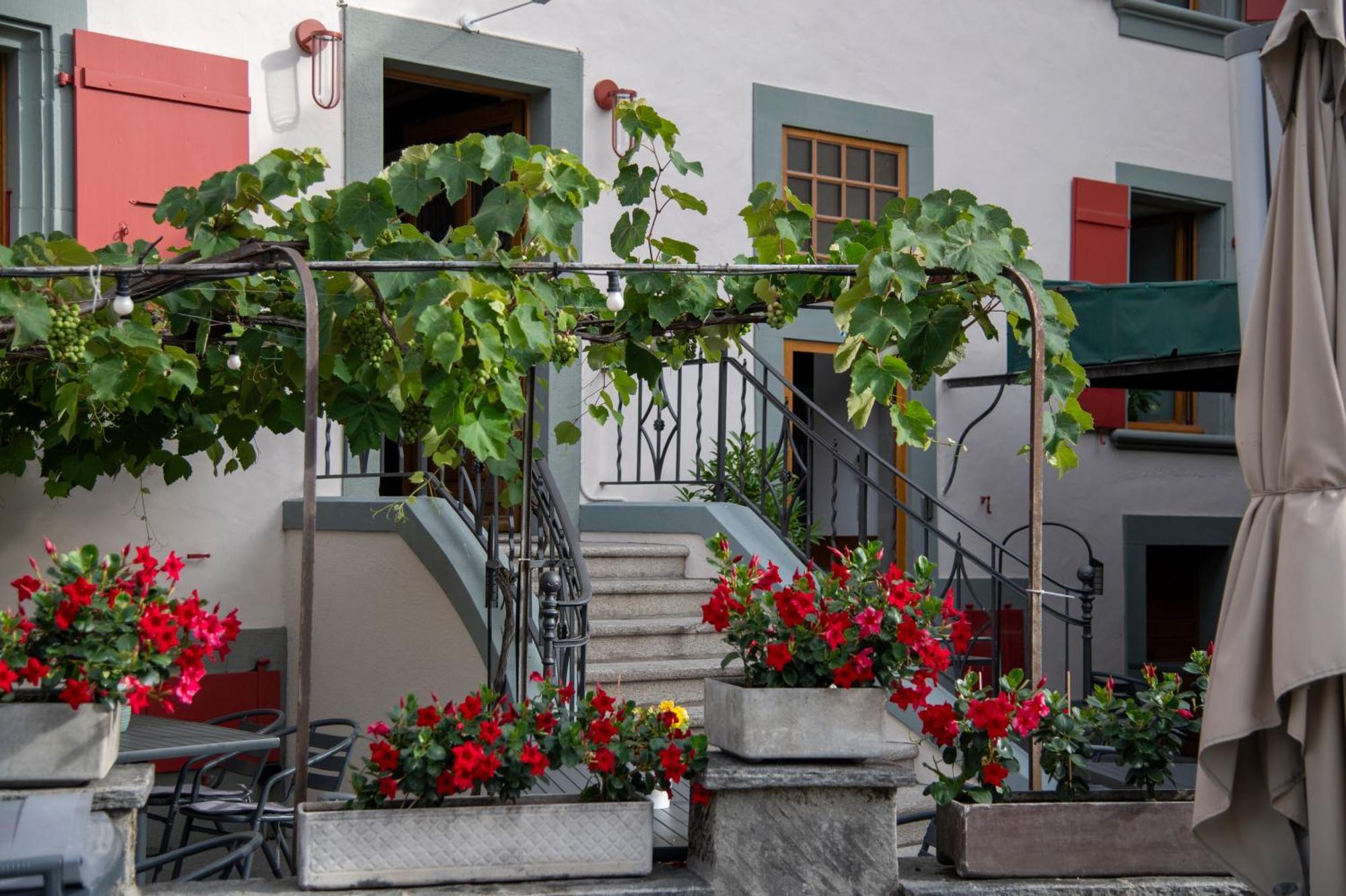 Hotel De La Place Vevey Buitenkant foto