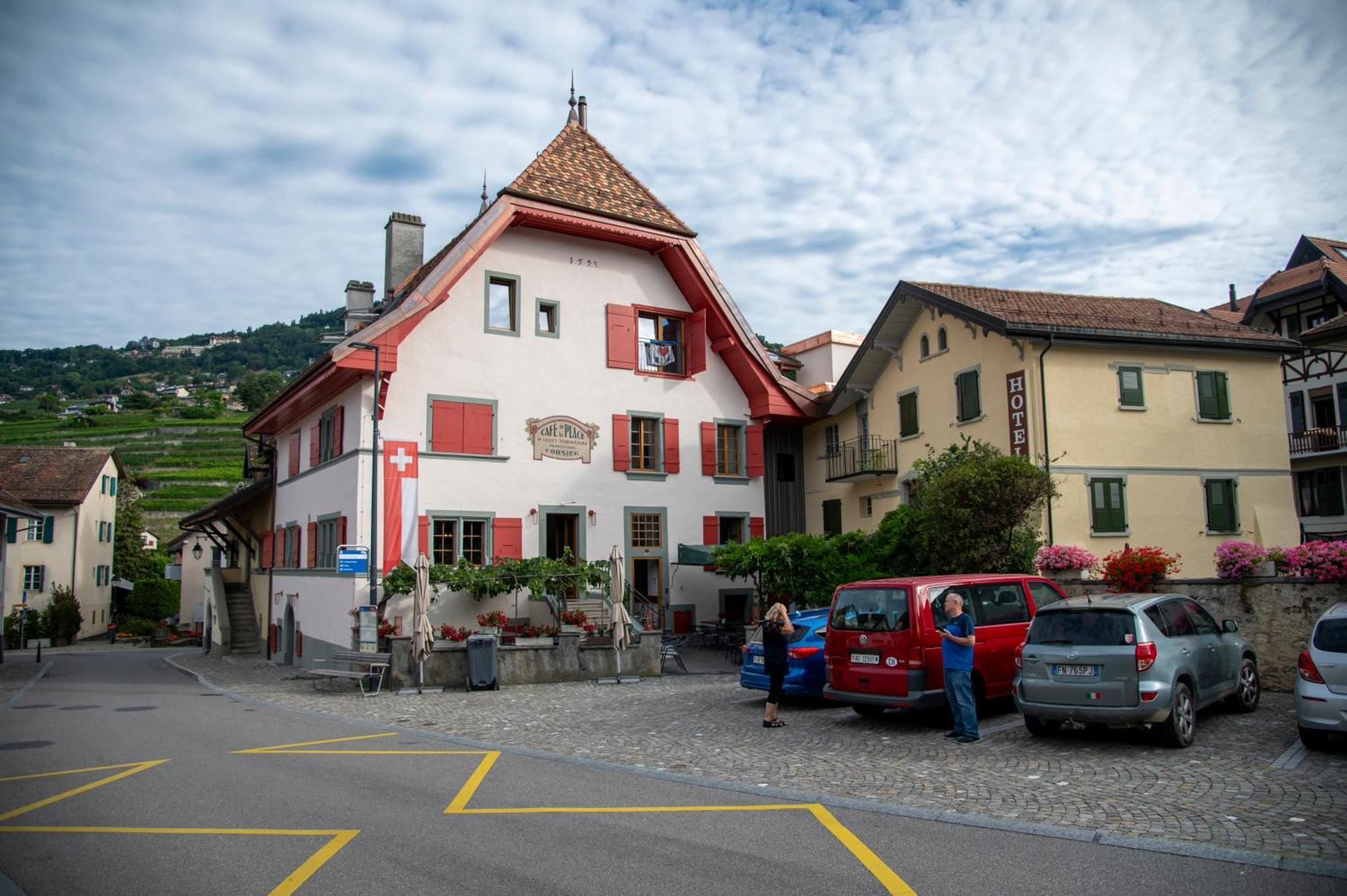 Hotel De La Place Vevey Buitenkant foto